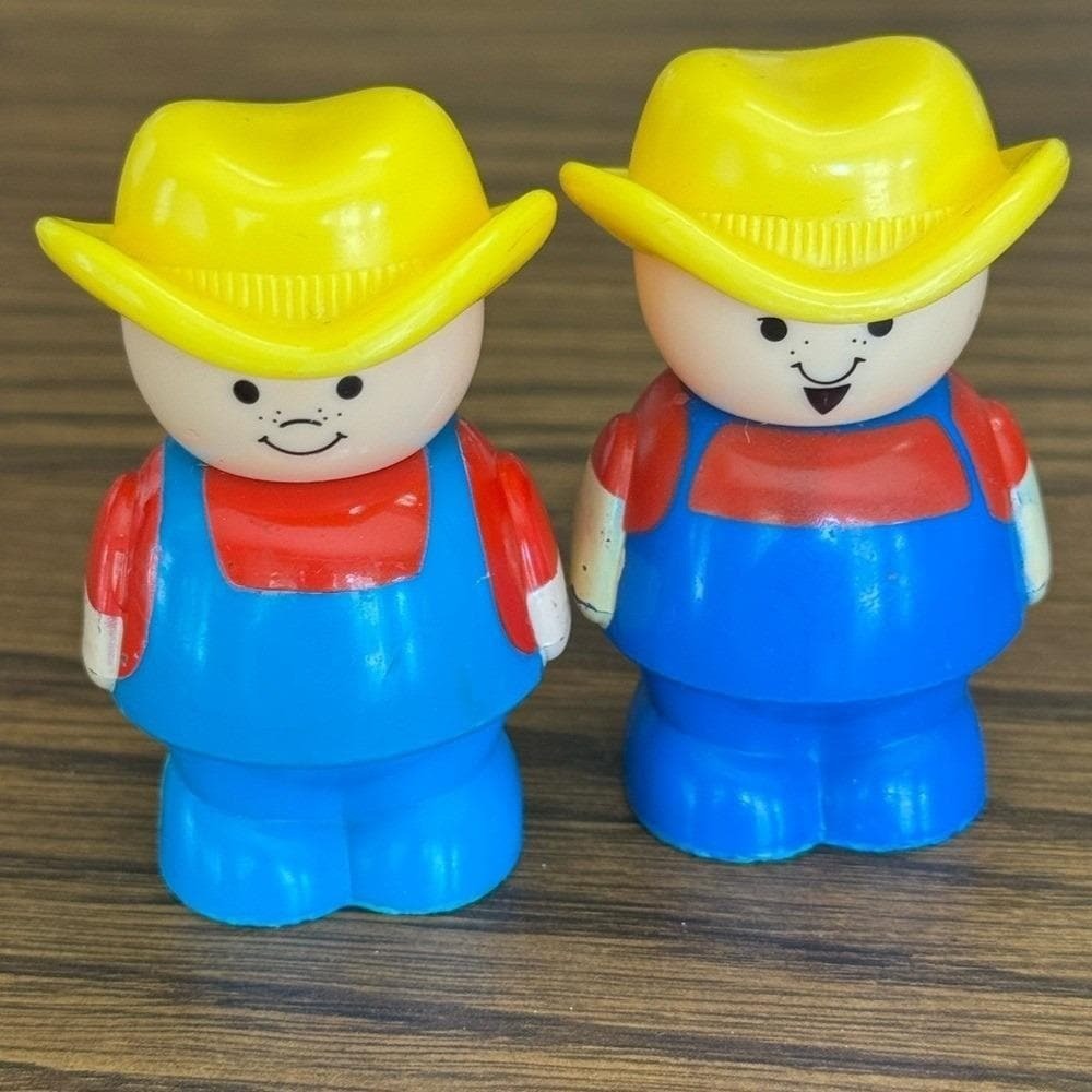 Vintage Shelcore People - Farmers Girl Purple Car Toys